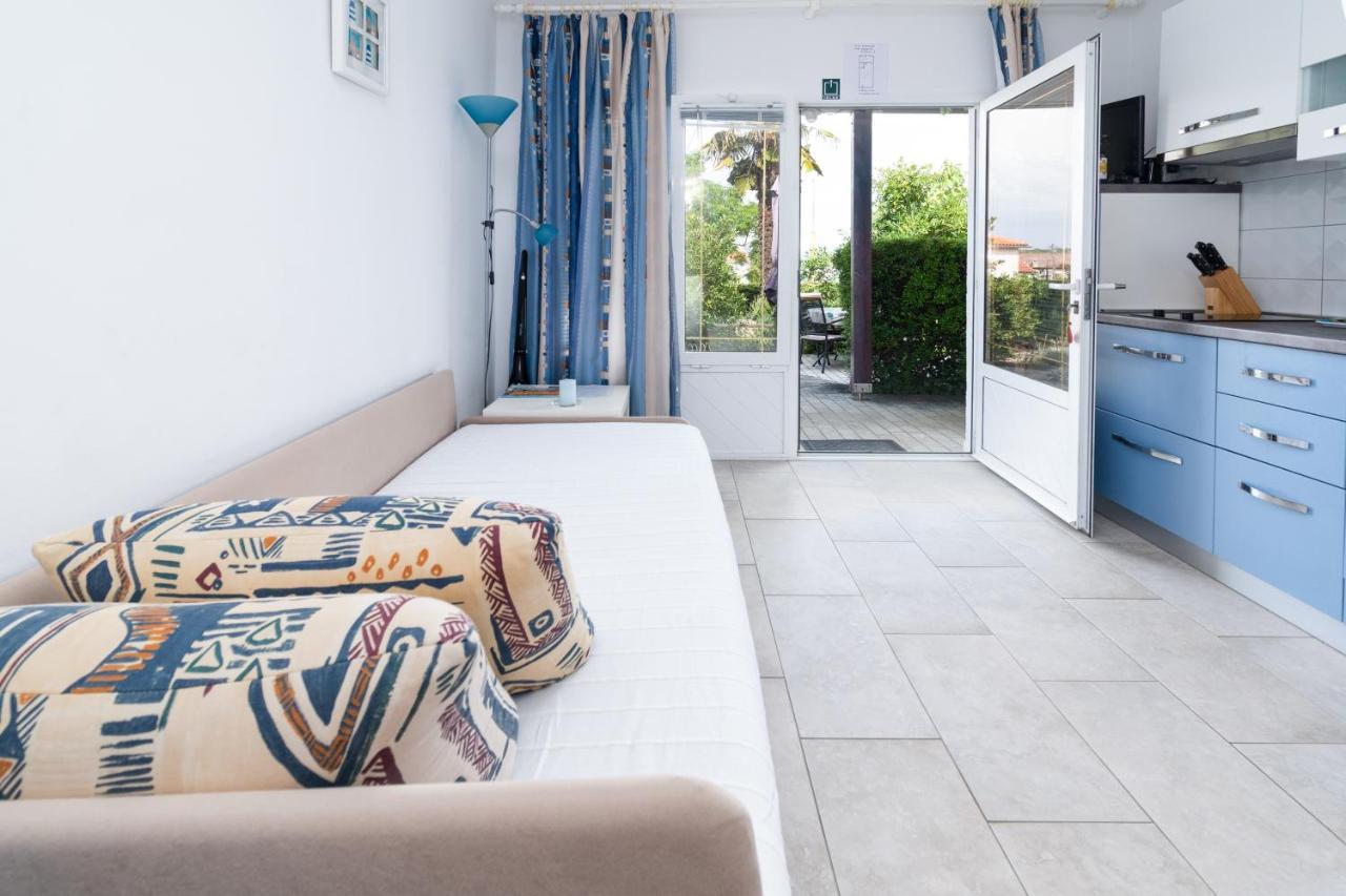 Apartments By The Sea Punat, Krk - 5351 Ngoại thất bức ảnh
